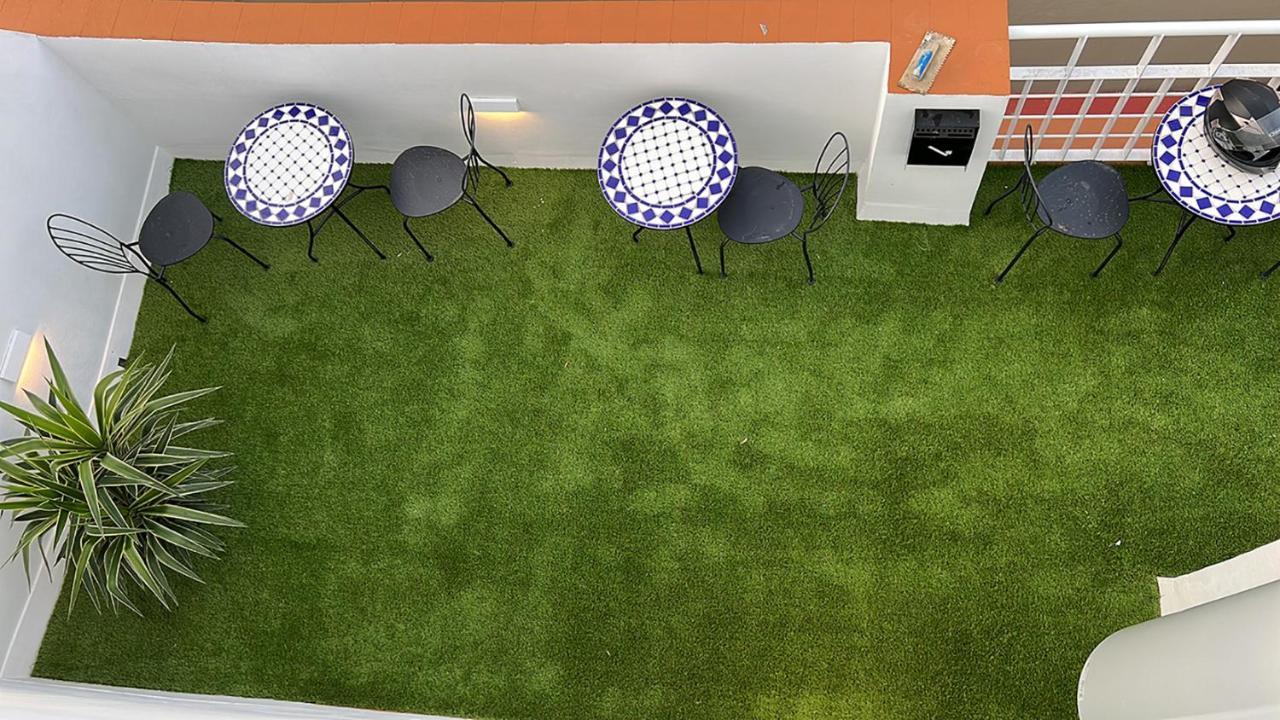 Downtown Apartment 3 Bedrooms 2 Bathrooms Wifi إشبيلية المظهر الخارجي الصورة